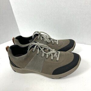 Clarks Wave Women’s 11 Brown Hiking Shoes Comfort Sneakers Walking Arch Support